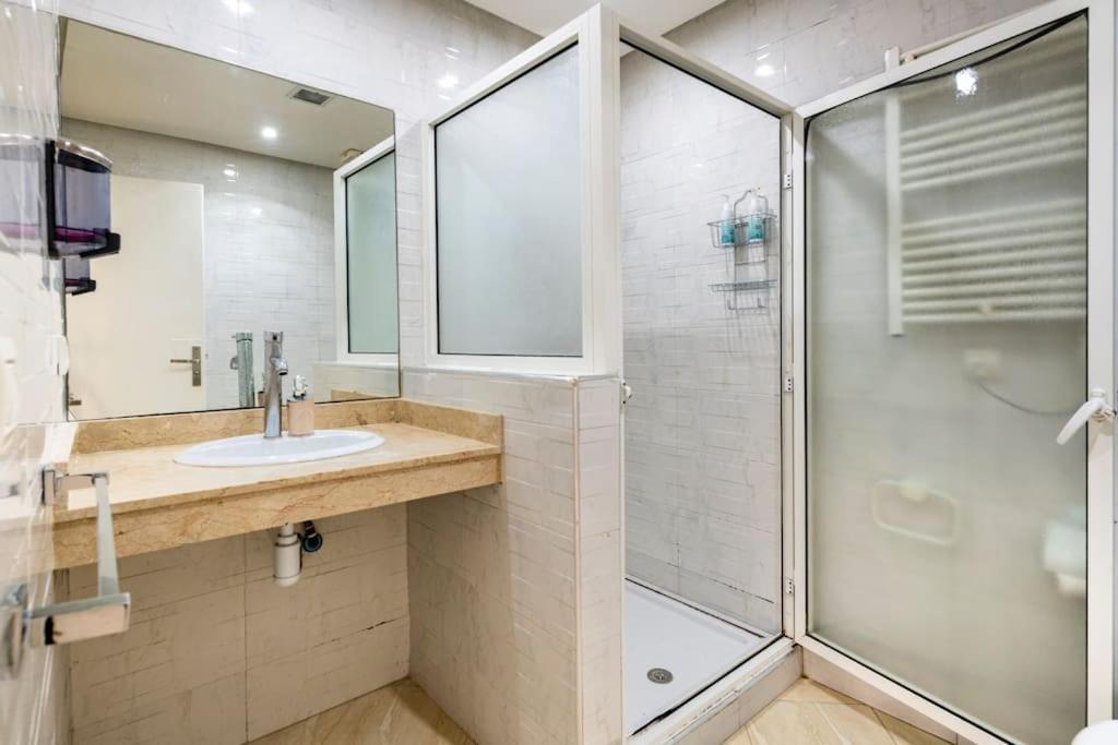 Tt Holidays Hassan Tower 3Bedrooms Rabat Exteriör bild